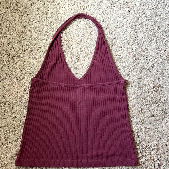 Me to We pink halter crop - Picture 2 of 6